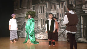 Ricco scuole primarie saggio