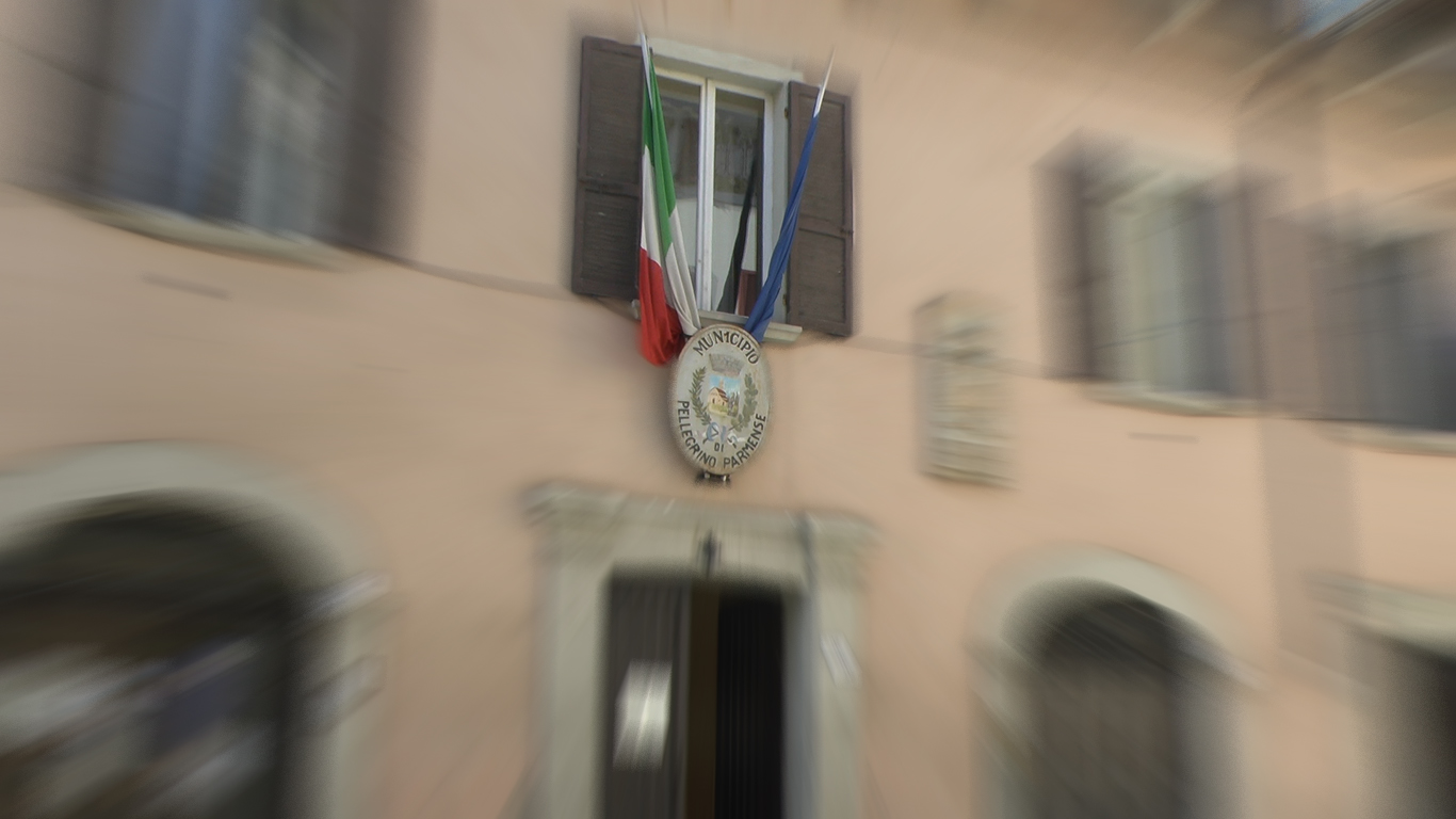 Pellegrino finestra comune