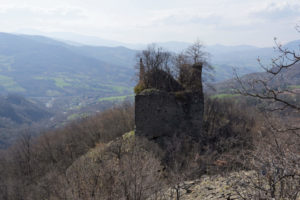 Castello_di_Gravago