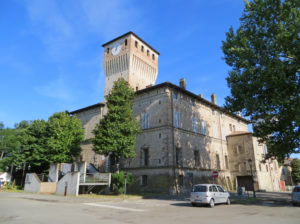 Rocca_dei_Terzi_(Sissa)_-_facciata_e_lato_ovest_2019-06-23