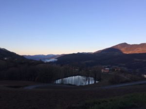 lago-di-Varsi-lungo-il-sentiero-e1486465499957
