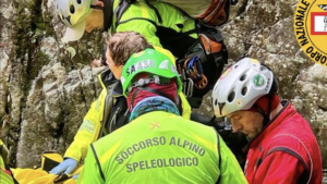 Screenshot 2023-10-23 alle 19.34.51